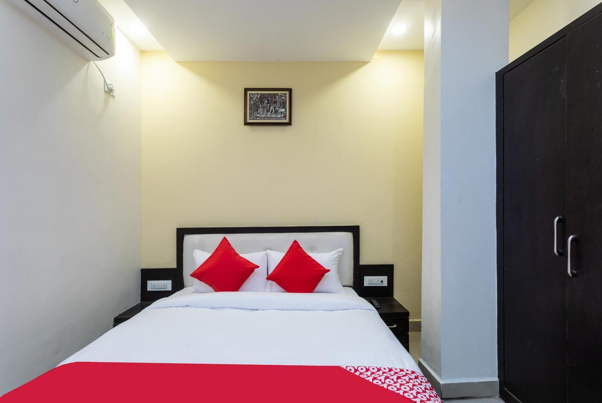Spot On Hotel Trishla 博帕尔 外观 照片