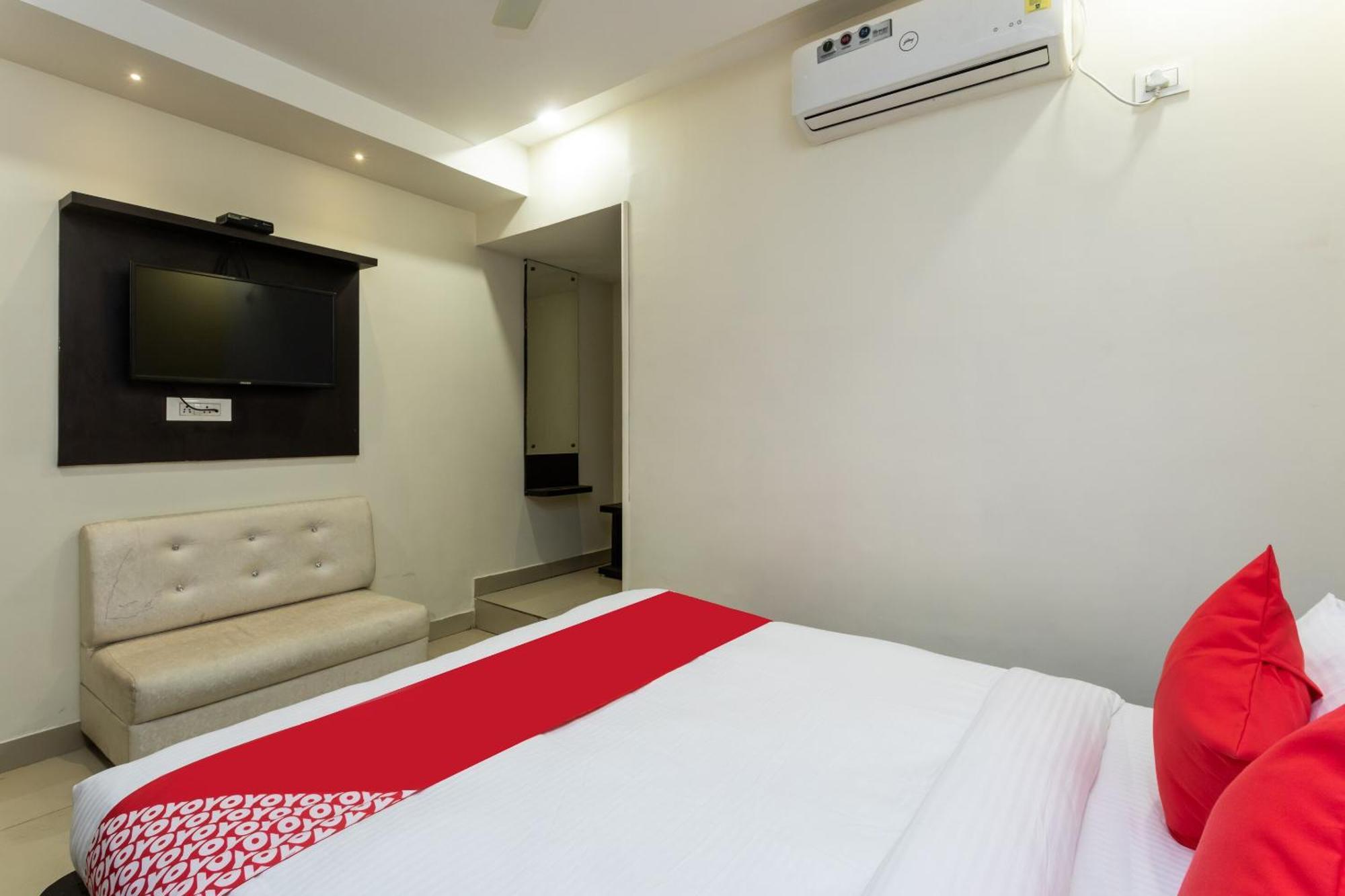 Spot On Hotel Trishla 博帕尔 外观 照片